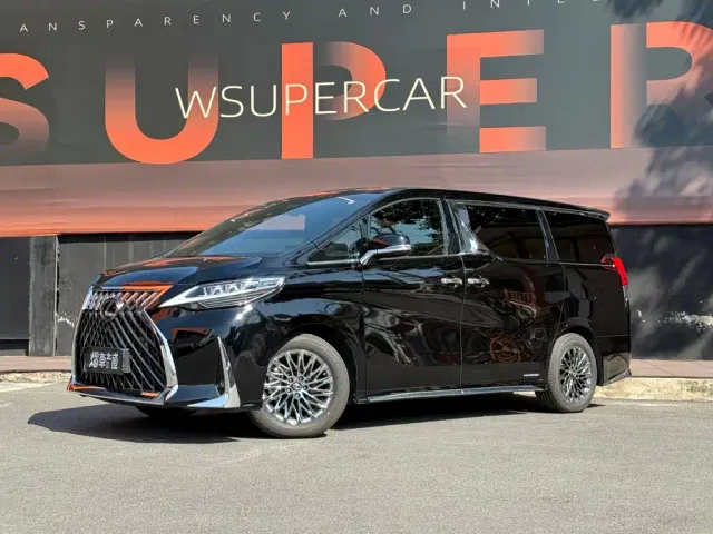 Фотография автомобиля — Toyota Vellfire