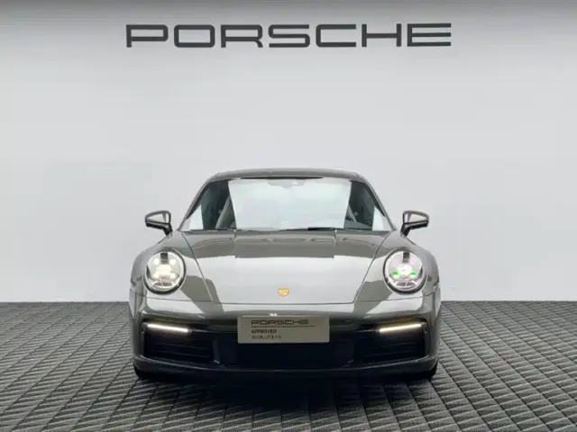 Porsche 911 — Фото автомобиля 2