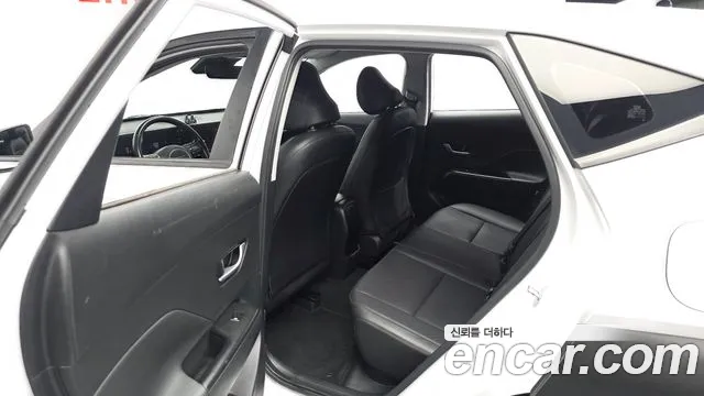 Hyundai Kona — Фото автомобиля 18