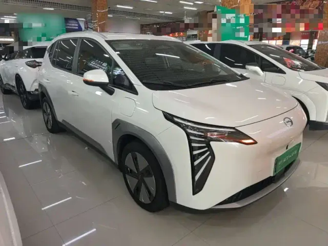 GAC Aion Y — Фото автомобиля 3