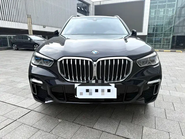 BMW X5 — Фото автомобиля 2