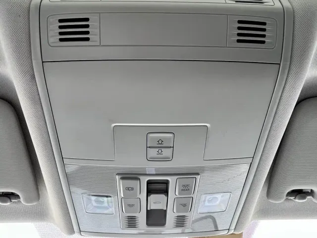 Volkswagen Sagitar — Фото автомобиля 21