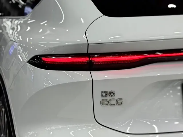 Nio EC6 — Фото автомобиля 18
