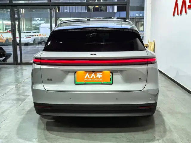 Li Auto i6 — Фото автомобиля 19
