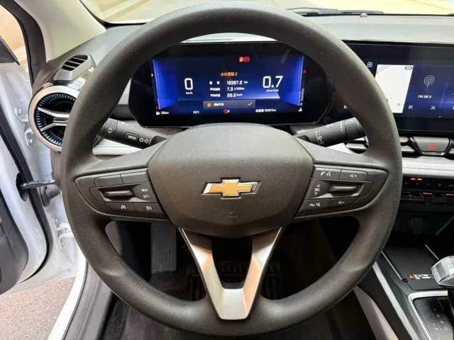 Chevrolet Monza — Фото автомобиля 11