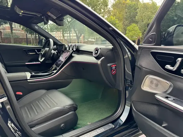 Mercedes-Benz C-Class — Фото автомобиля 10