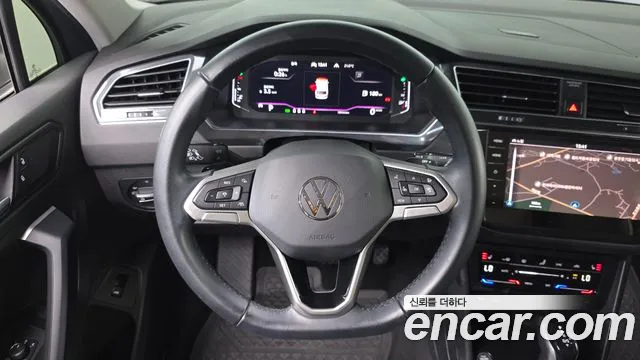 Volkswagen Tiguan Tiguan 2 поколение 2.0 TDI 4Motion Prestige — Фото автомобиля 9