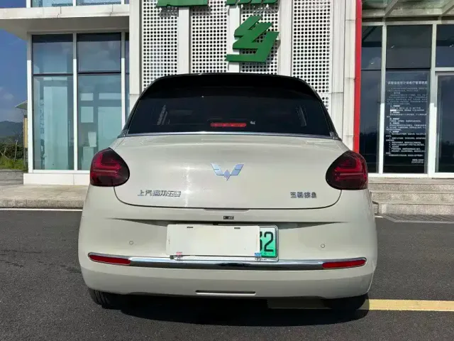 Wuling Bingo — Фото автомобиля 6