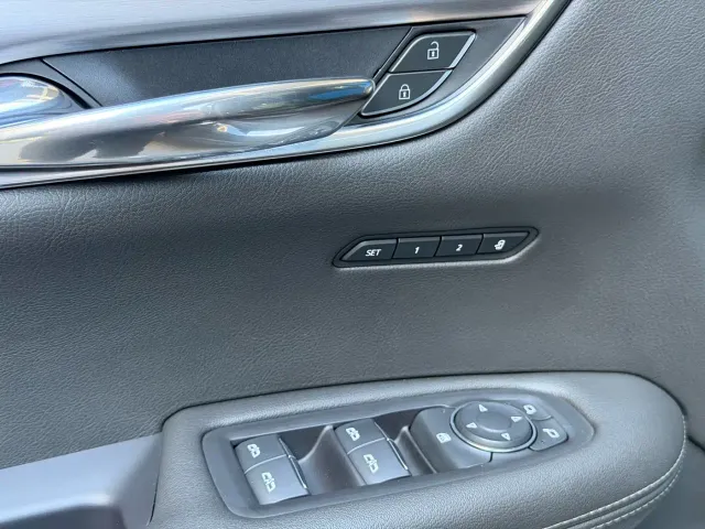 Cadillac XT6 — Фото автомобиля 16