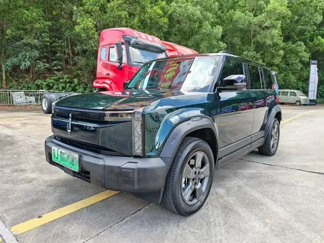 Фотография автомобиля — iCAR 03