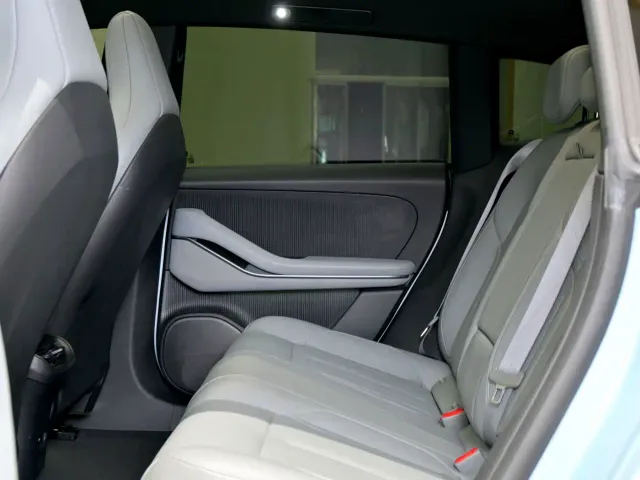 Nio ET5 Touring — Фото автомобиля 16