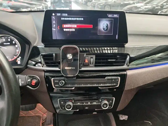 BMW X1 — Фото автомобиля 12