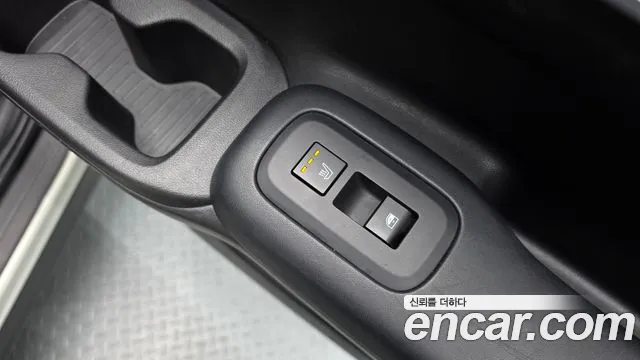 Hyundai Santa Fe MX5 — Фото автомобиля 17