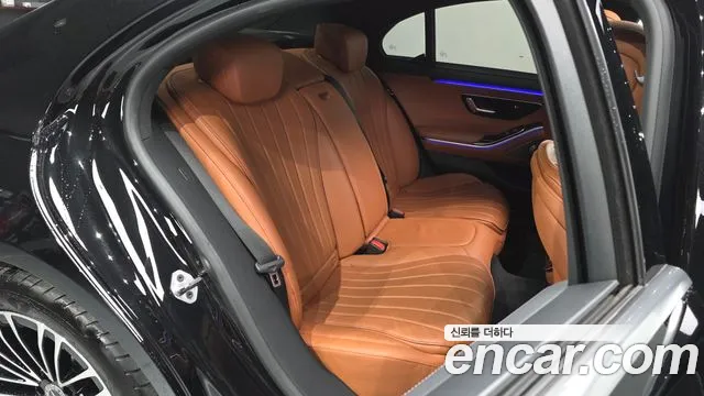 Mercedes-Benz S-Class S-класс W223 — Фото автомобиля 9