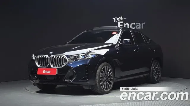 Фотография автомобиля — BMW X6 G06