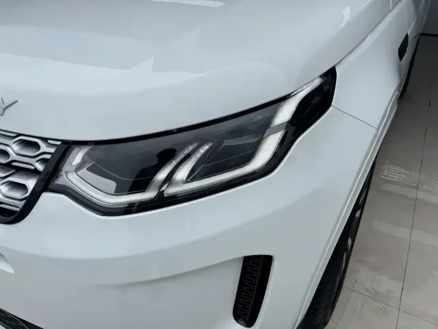 Land Rover Discovery Sport — Фото автомобиля 8