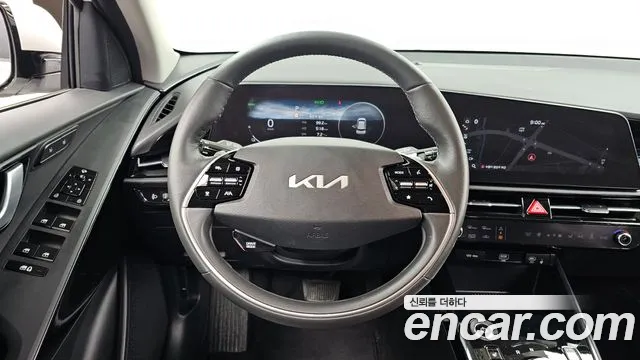 Kia Niro New — Фото автомобиля 19