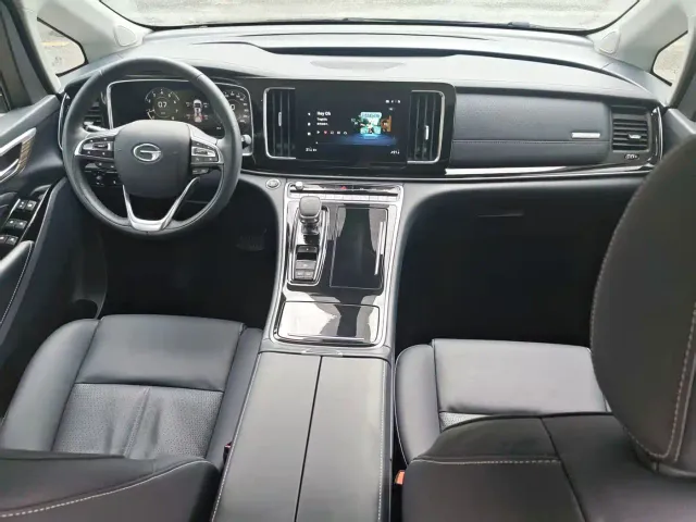GAC Trumpchi M8 — Фото автомобиля 13