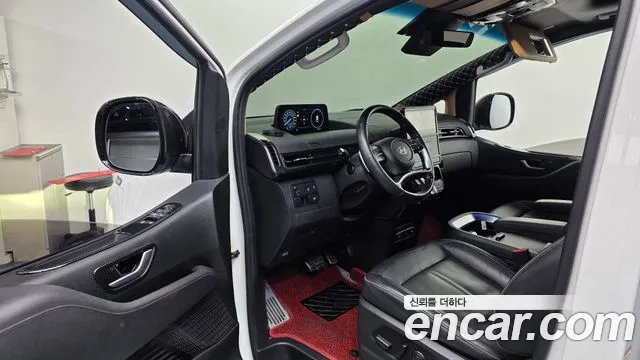 Hyundai Staria Staria L3.5 Lounge 7 мест — Фото автомобиля 10