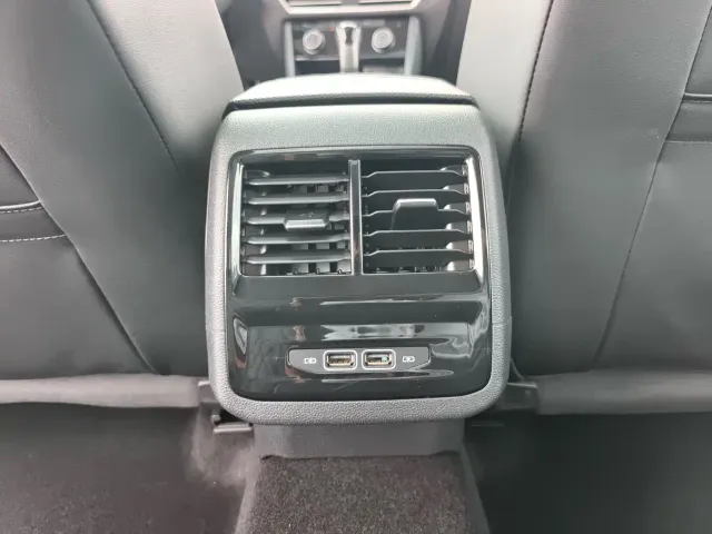 Volkswagen Sagitar — Фото автомобиля 22