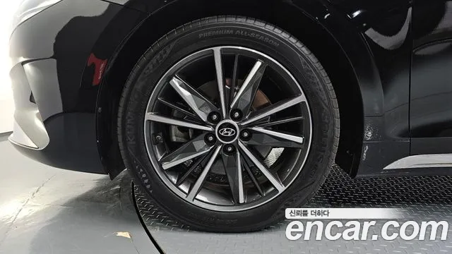 Hyundai Grandeur Grandeur (New) — Фото автомобиля 5