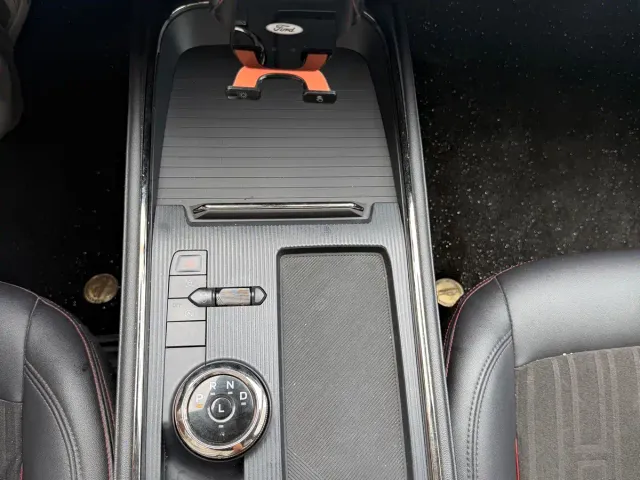 Ford Mondeo — Фото автомобиля 16