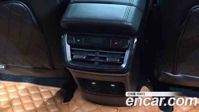 Kia K8 Hybrid — Фото автомобиля 28