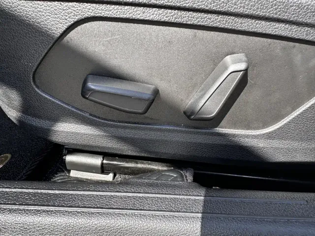 Hyundai Sonata — Фото автомобиля 13