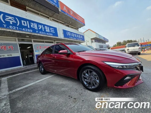 Hyundai AVANTE Новый Avante (CN7) — Фото автомобиля 3