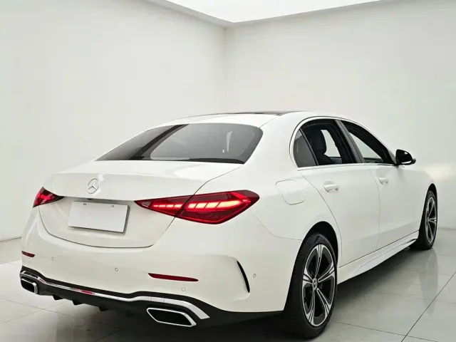 Mercedes-Benz C-Class — Фото автомобиля 8