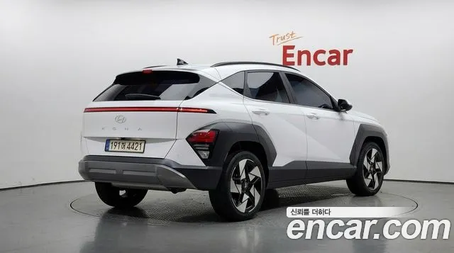 Hyundai Kona Kona (SX2) Бензин 1.6 турбо 2WD — Фото автомобиля 2