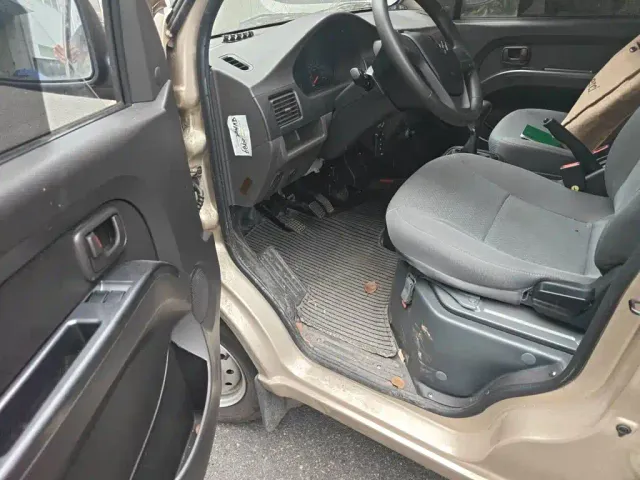 Wuling Rongguang — Фото автомобиля 12