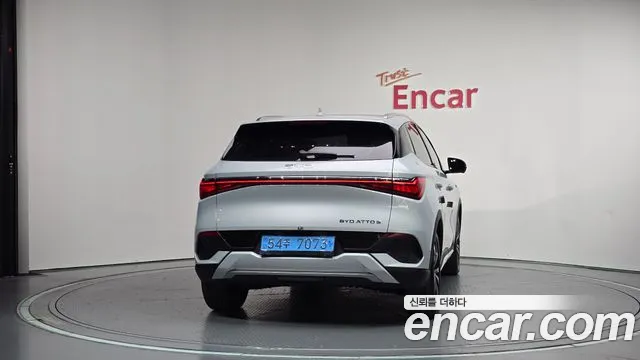 BYD Atto 3 — Фото автомобиля 4