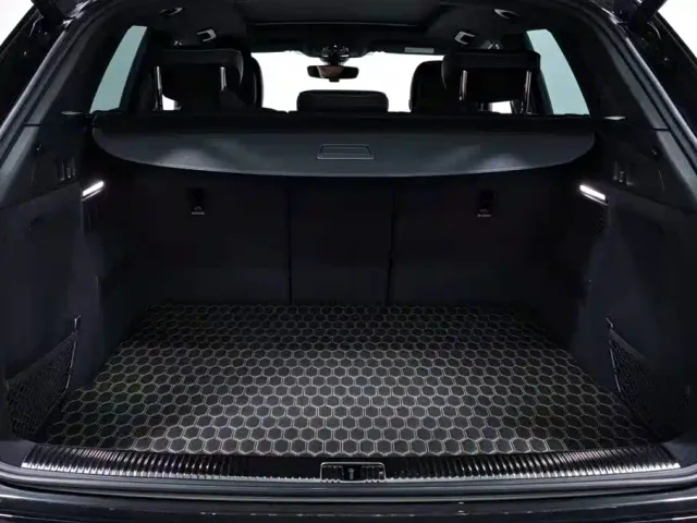 Audi Q5L — Фото автомобиля 25