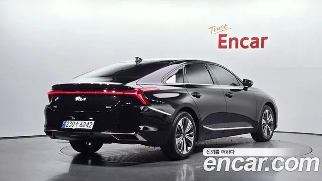 Kia K8 Hybrid — Фото автомобиля 2