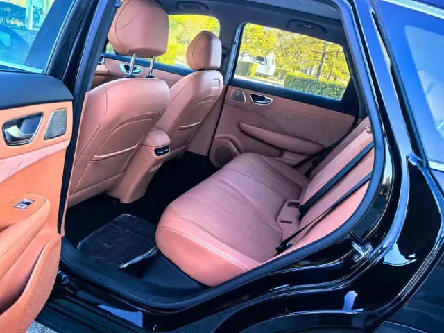 Shangjie SUV — Фото автомобиля 5