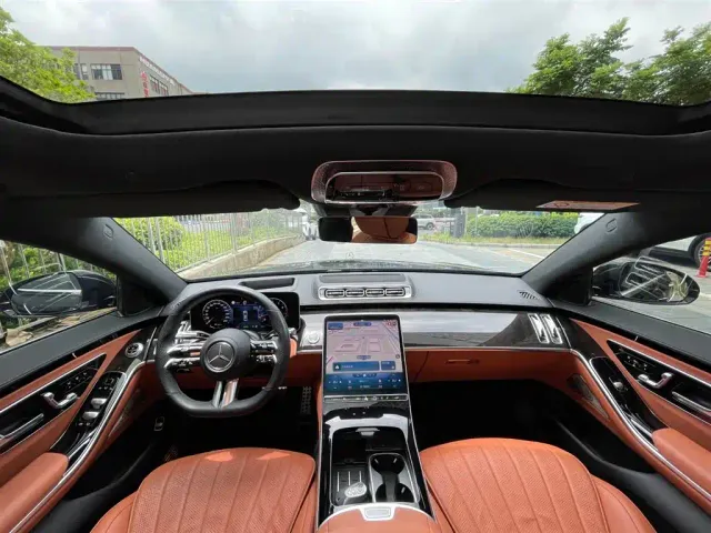 Mercedes-Benz S-Class — Фото автомобиля 17