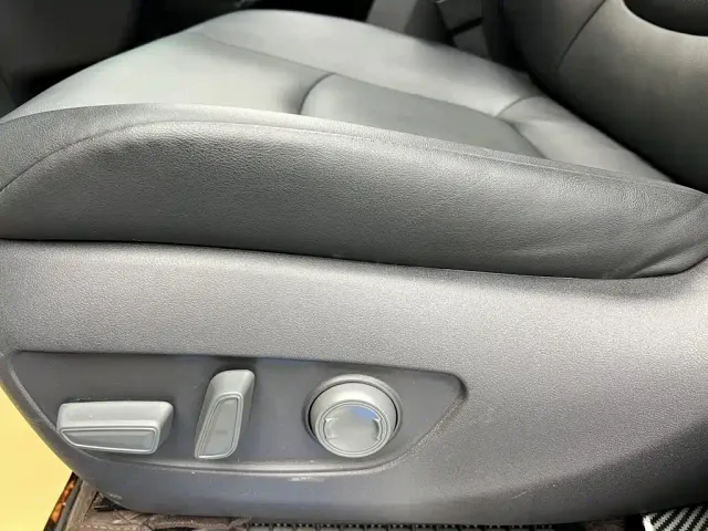 Toyota Granvia — Фото автомобиля 20