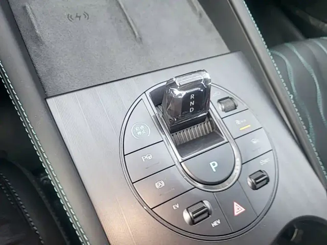 BYD Seal 06 — Фото автомобиля 13