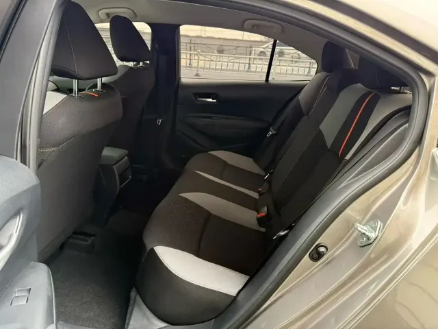 Toyota Corolla — Фото автомобиля 8