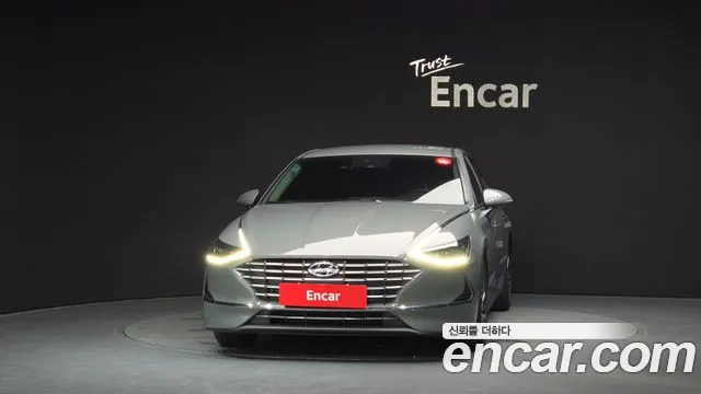 Hyundai Sonata — Фото автомобиля 3