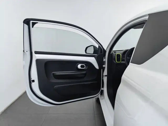 Roewe Clever — Фото автомобиля 8