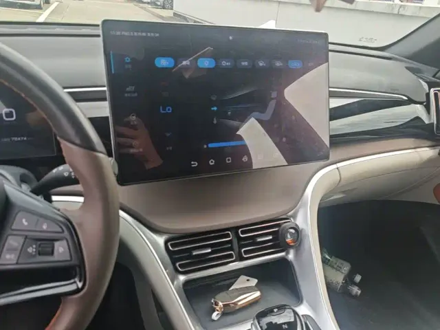 BYD Song Pro — Фото автомобиля 12