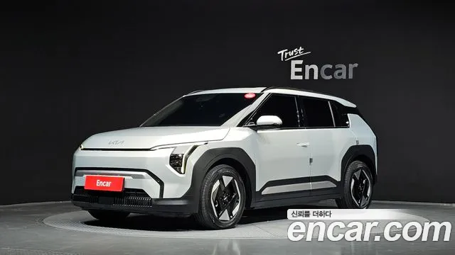 Фотография автомобиля — Kia EV3
