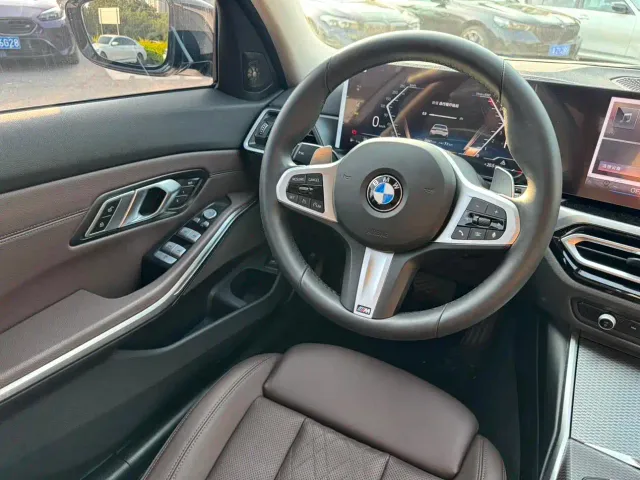 BMW 3 Series — Фото автомобиля 15