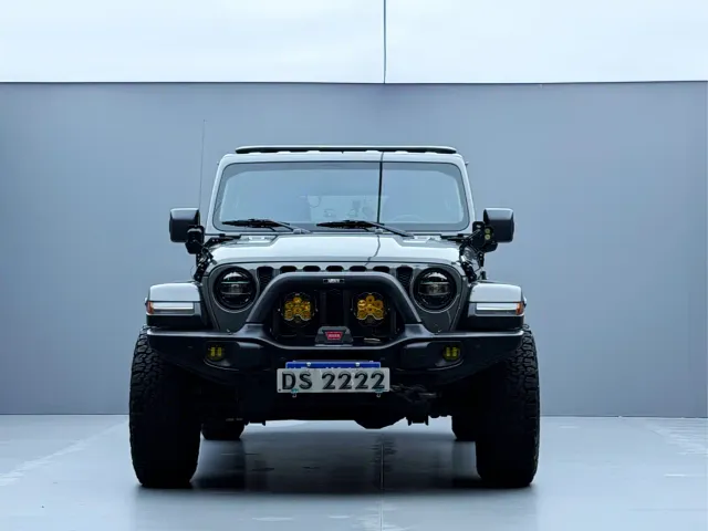 Jeep Wrangler — Фото автомобиля 2