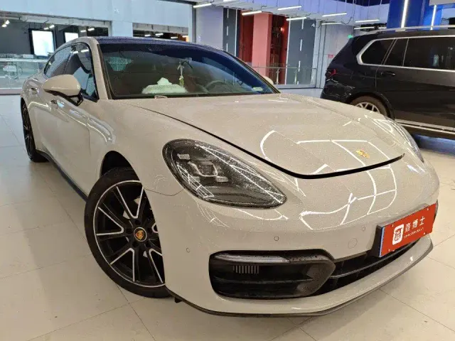 Porsche Panamera — Фото автомобиля 4