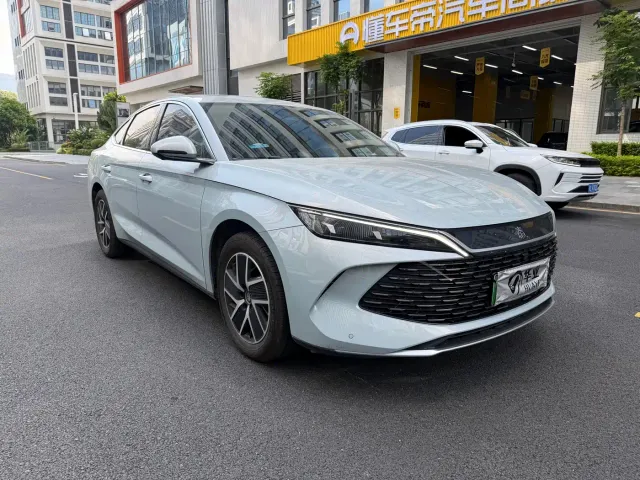 BYD Qin L — Фото автомобиля 3