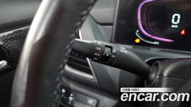 Kia Seltos Новый Seltos Бензин 2.0 2WD — Фото автомобиля 25