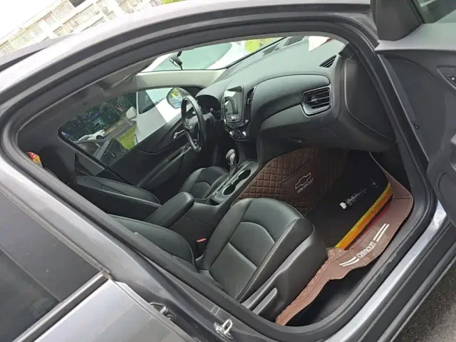 Chevrolet Equinox — Фото автомобиля 19